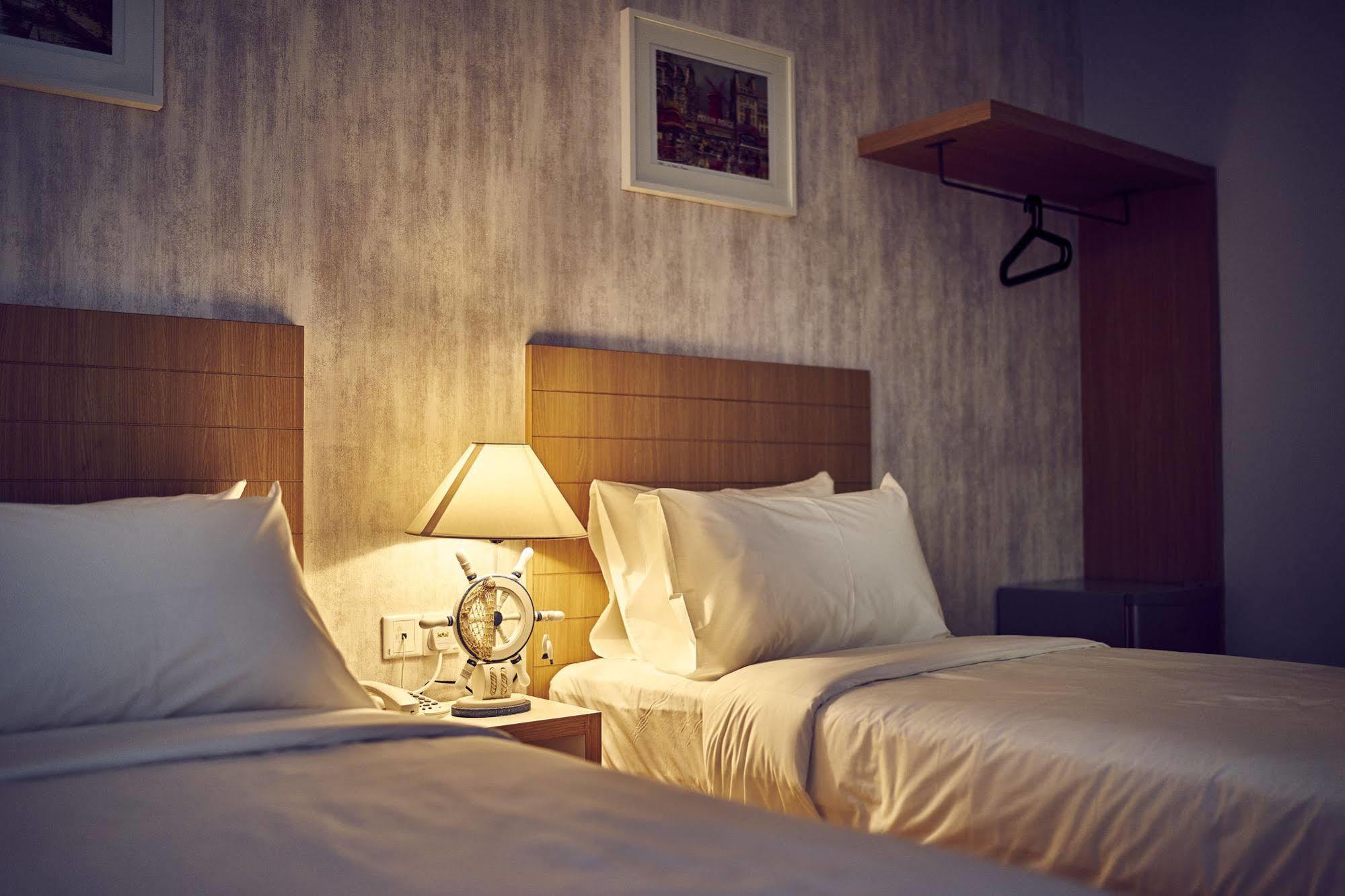 Lighthouse Hotel & Shortstay @ Damansara Uptown Petaling Jaya Dış mekan fotoğraf